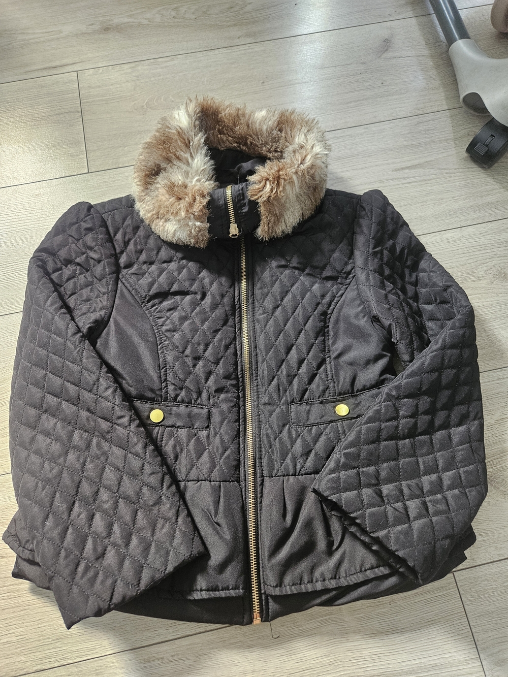 B HIP Kids Quilted Black Jacket Faux Fur Collar Gold Girls Coat Size 10